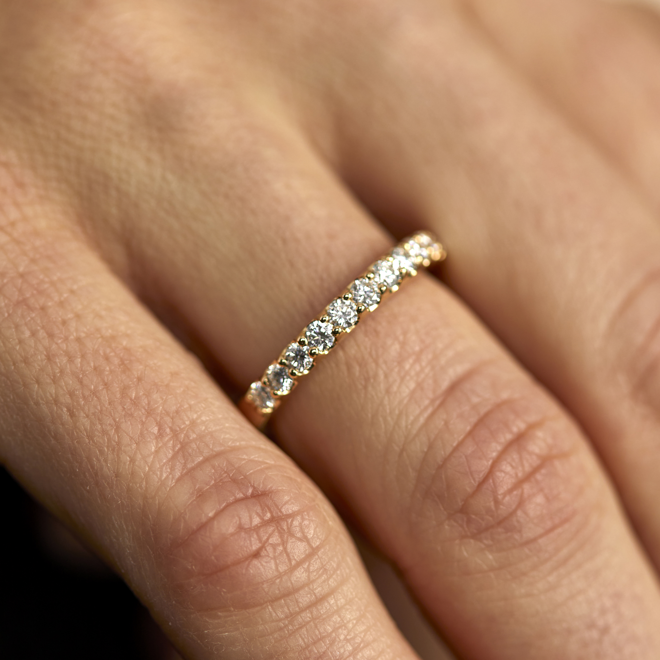 Clear Carats AneLora alliancering i 14 kt. guld og 0.50 ct. diamanter 7 Clear Carats AneLora alliancering i 14 kt. guld og 0.50 ct. diamanter - Billede 7