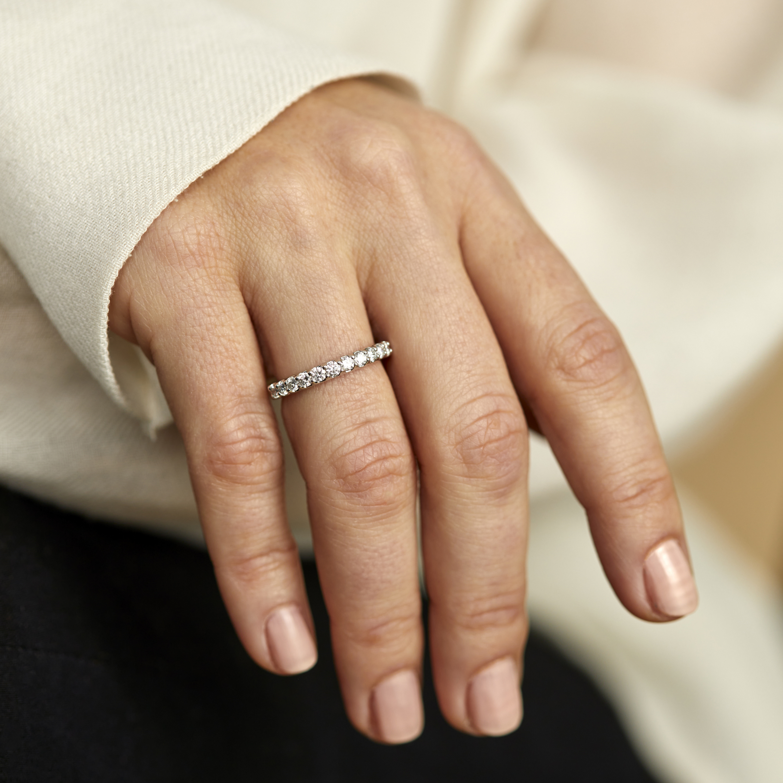 Clear Carats AneLora alliancering i 14 kt hvidguld og 0.50 ct. diamanter 6 Clear Carats AneLora alliancering i 14 kt hvidguld og 0.50 ct. diamanter - Billede 6