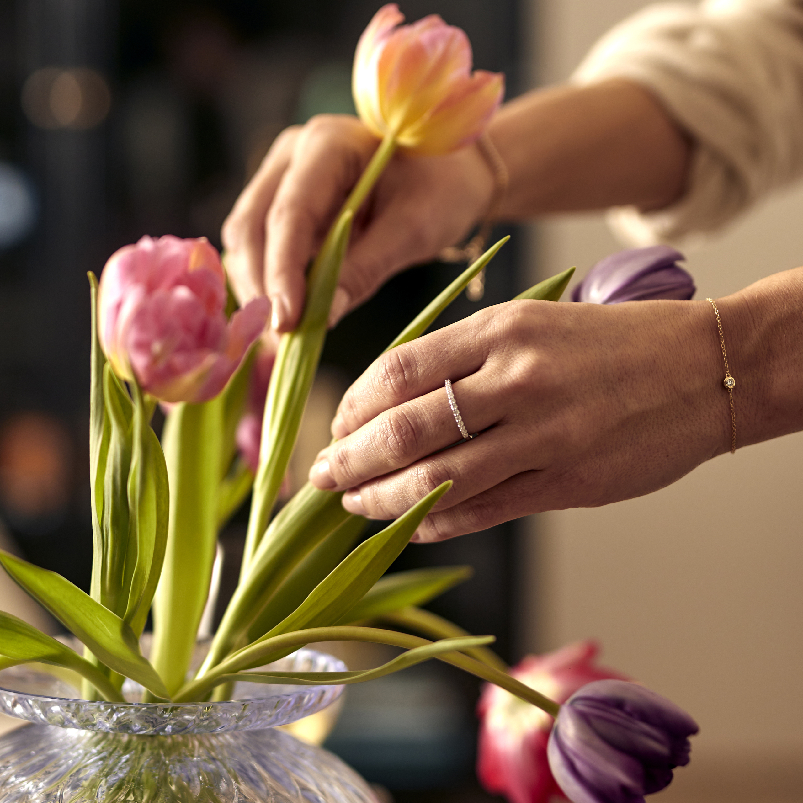 Clear Carats AneLora, alliancering i 14 kt hvidguld og 0.25 ct. diamanter 8 Clear Carats AneLora, alliancering i 14 kt hvidguld og 0.25 ct. diamanter - Billede 8