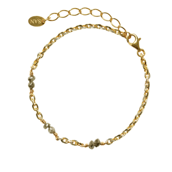 Raw diamonds armbånd i forgyldt sterlingsølv og 3x2 grå rå diamanter