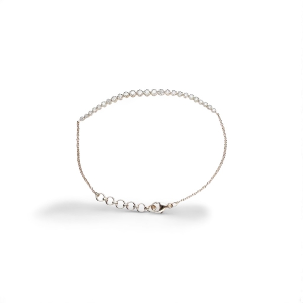 NYHED:  Elegant 9 kt guldarmbånd med 0.50 ct. brillanter og filigran detaljer